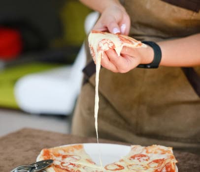 Делаем пиццу - фото услуги для детского праздника в Находке - фото 25