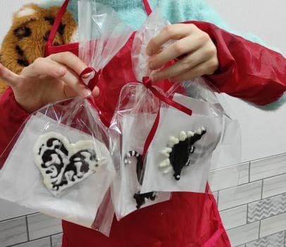 Рисование шоколадной глазурью - фото услуги для детского праздника в Находке - фото 3